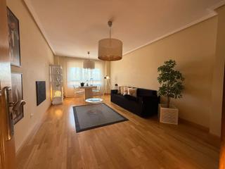 Appartement à Calle de la veguina 4. Piso es san andrés del rabanedo