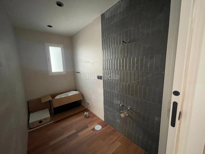 Foto 23a2b22a-f77d-434e-83f8-97f0ede1832c. Appartement dans avenida doctor fleming 82 dans La Vega - La Sal León