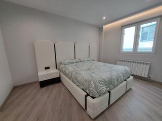 Location Appartement à Avenida suero de quiñones 5. Piso 3 habitaciones en el centro