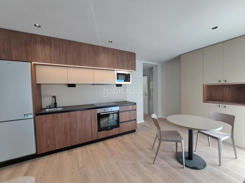 Foto 334db925-5a5c-4499-b81e-b9d76155e66d. Alquiler apartamento en calle del obispo almarcha 5 apartamento en elejido en León