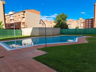Location Appartement à El Soto. Apartamento al lado del hospìtal san juan de dios con piscina