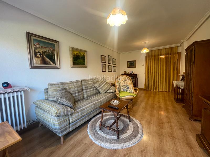 Foto 863c7268-52a4-458e-8f67-c0dfc05ab102. Appartement dans paseo salamanca 81 dans El Soto León