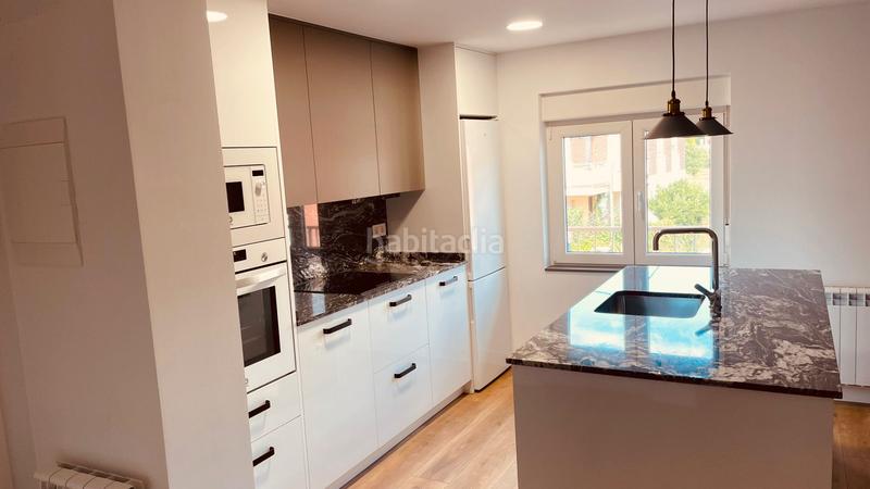 Foto 14c16d76-20bf-41b3-9dba-3fde4dab7880. Rent apartment with heating in Sariegos