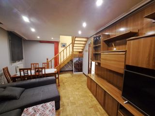 Rent Duplex in Trobajo del camino. Duplex en trobajo del camino