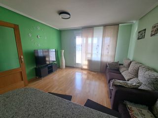 Miete Appartement in Villaquilambre. Apartamento en villaobispo