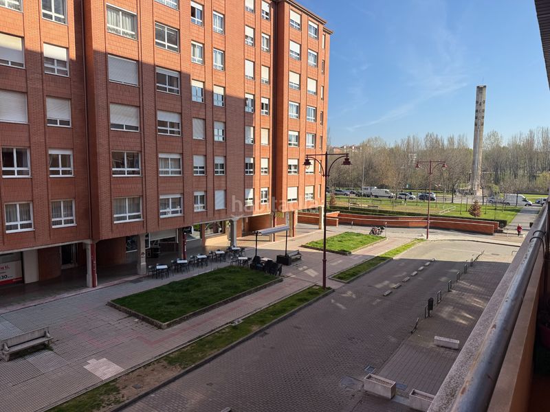 Foto 859033b5-b6b1-4770-ac5d-03f39ea47983. Appartement dans calle río valdellorma 7 dans El Soto León