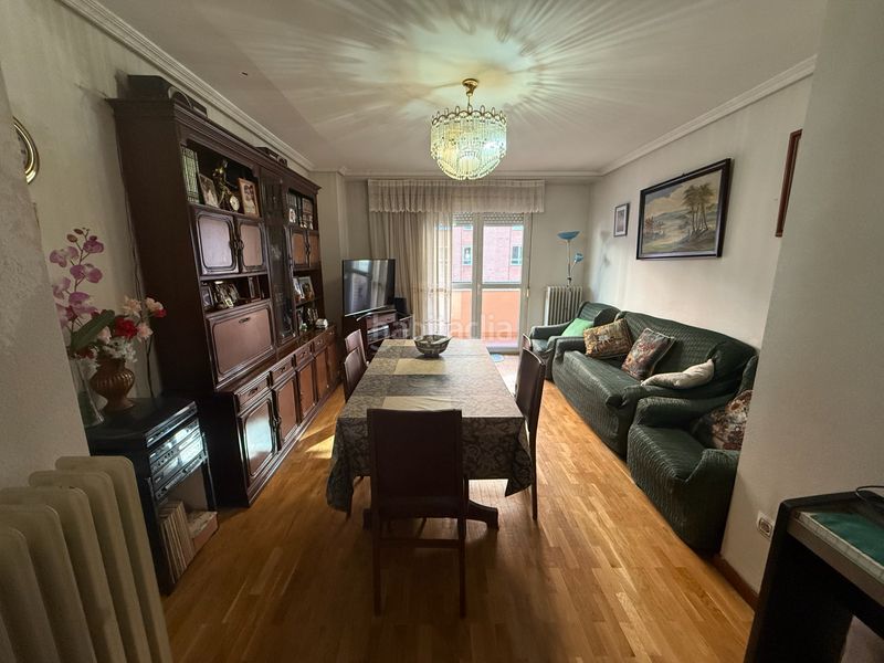 Foto 8d78a9b4-3b70-479f-a102-ff67e89bb1b2. Appartement dans calle río valdellorma 7 dans El Soto León