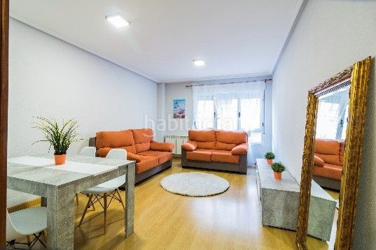 Foto f3c53184-0346-4b5e-9294-ef82a6264ac3. Flat in calle miguel de cervantes 3 in Villaquilambre