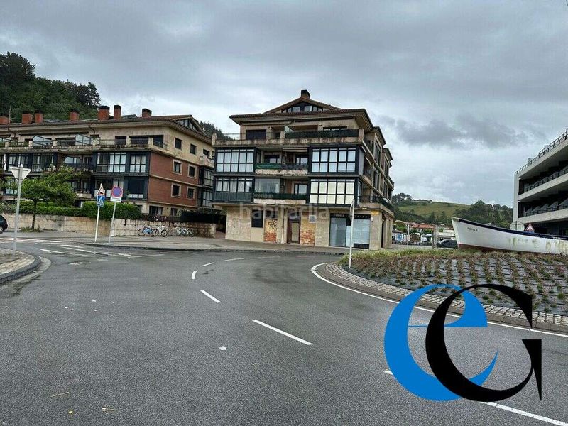Foto ab3e0376-6476-4ba3-8657-8119a0d01e92. Parking coche en Orio