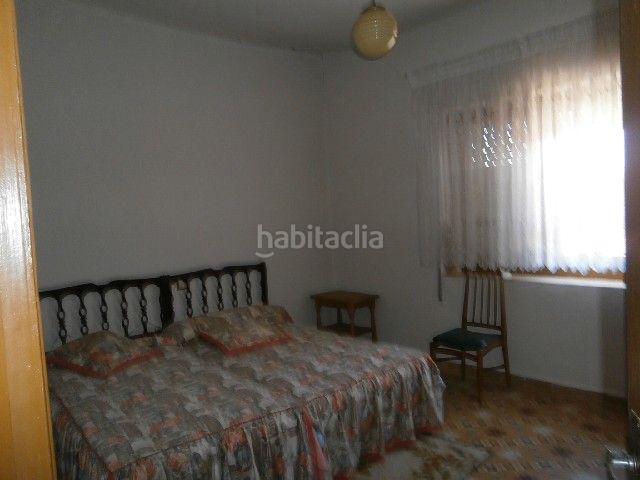 Foto 226c7884-874d-4aab-a141-78e49f14991a. Casa amb aparcament a Santiago Millas