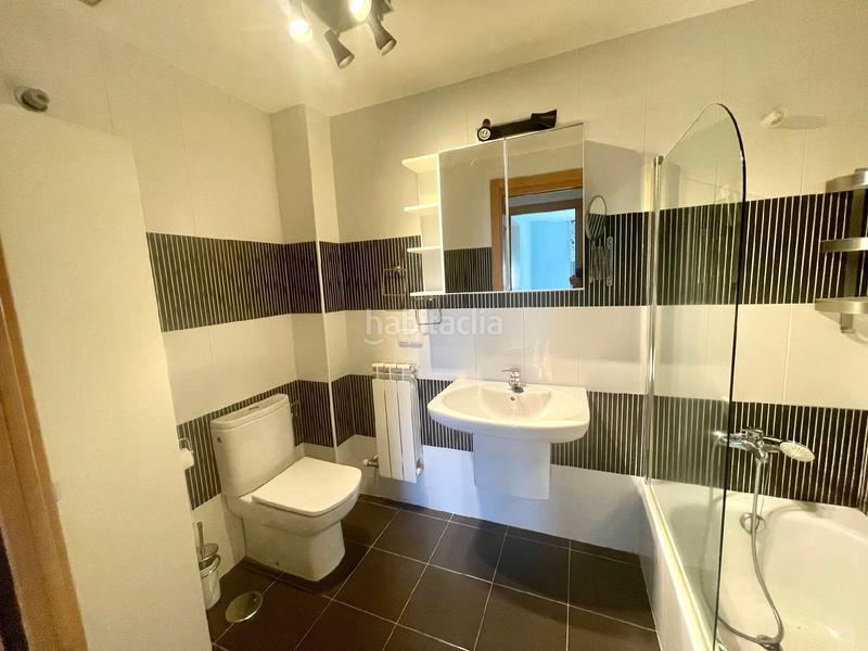 Foto 2bdd910c-8b99-42ef-920a-1888c6a56ff3. Pis amb calefacció aparcament a Astorga