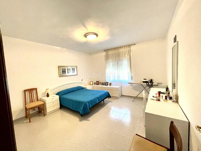 Foto d28a73fc-9822-4294-9a44-0b29bceda532. Maison avec parking dans Lucillo