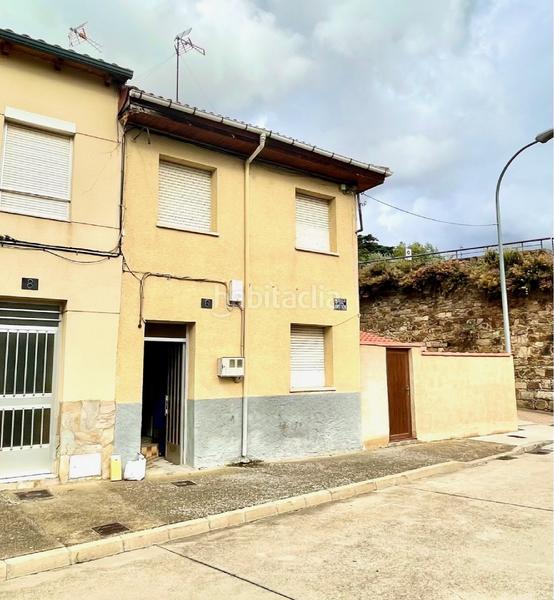 Foto 199f6c4f-430f-4159-b2c4-165856947fb3. Casa con riscaldamento in Astorga