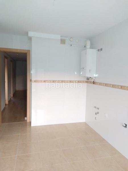 Foto 067e8d4a-3dfb-44ed-8835-7ee2c93f51ed. Pis amb calefacció a Zona Alta Ponferrada