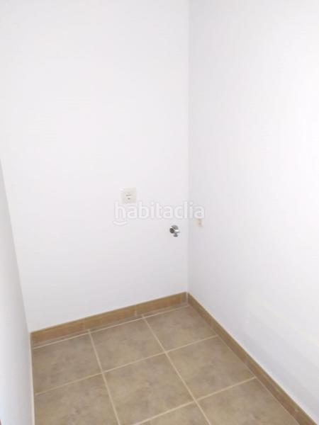 Foto 2e79dc84-6010-41eb-a9bf-2aef8c65d7a1. Pis amb calefacció a Zona Alta Ponferrada