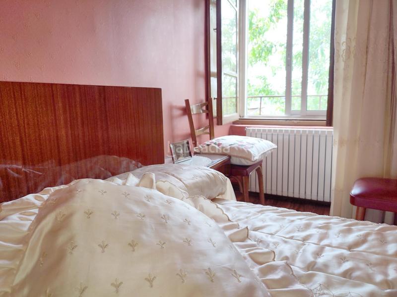 Foto 70104b41-04b3-4b8f-ba3a-9f08e98f2d17. Chalet mit heizung in Área Rural Sur Ponferrada