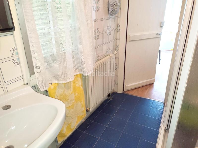 Foto 9d14202f-c27a-42f2-884a-bc36a4fae2b6. Chalet mit heizung in Área Rural Sur Ponferrada