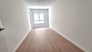 Appartement in Zona Alta. Venta pisos de 2 habitaciones en ponferrada