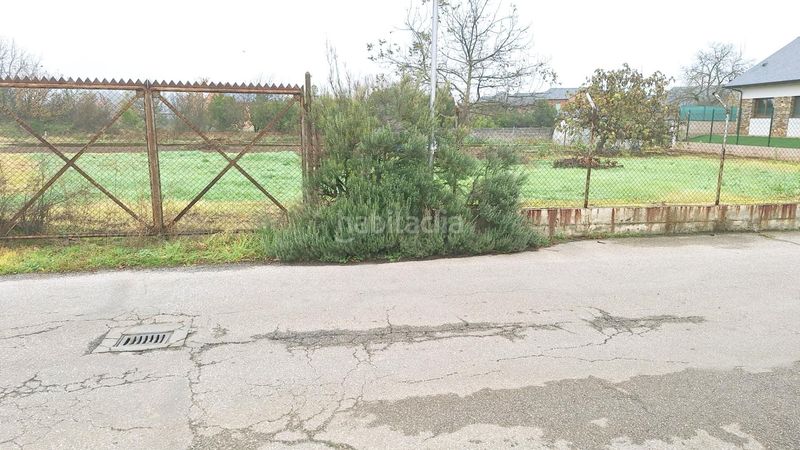Foto 50439202-c7dd-4e20-a1a7-93bc87928d8a. Terreny residencial a Compostilla - Columbrianos Ponferrada