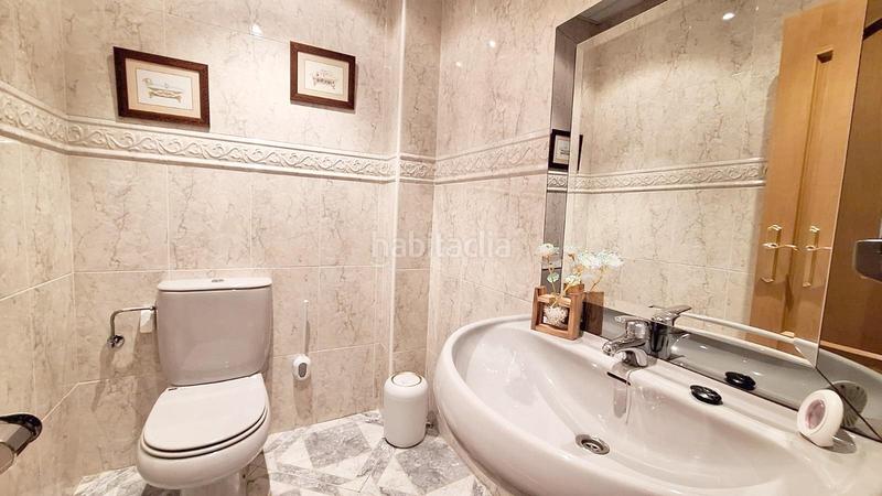 Foto 2c7acad7-851e-4cf6-a8f8-80300883e191. Local comercial oportunidad única en el centro ! en Bembibre