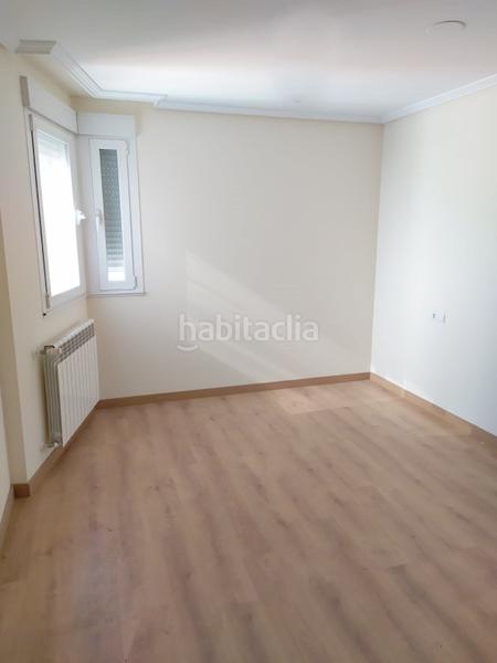 Foto 1eb1d8ed-bc77-495f-9d80-57a8c01835b4. Flat with heating in Centro Ponferrada