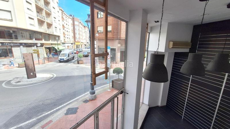 Foto 33b69ac7-cbf8-4c01-a399-7da949cfd0d8. Lloguer local comercial a Centro Ponferrada