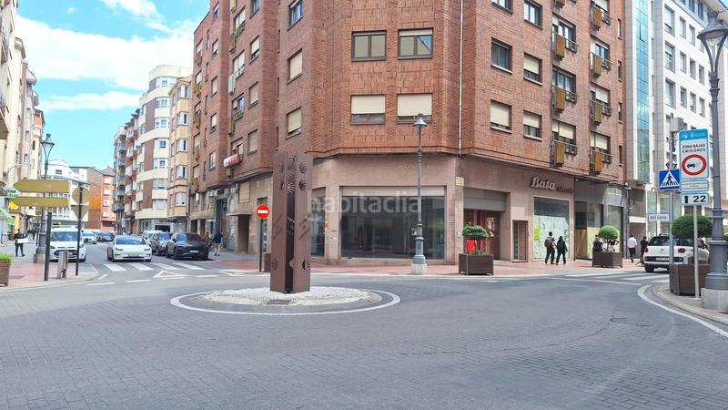 Foto 8e58d887-512d-4bde-8519-46c9e004708f. Lloguer local comercial a Centro Ponferrada