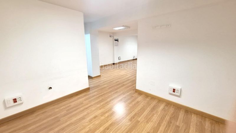 Foto 8068641e-e7d4-42e8-a0a8-e9a136f333c1. Miete büro mit heizung in Centro Ponferrada