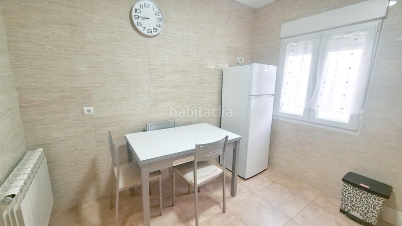 Foto 04d31767-03a2-48fb-b112-86dfe699ca1d. Piso tu nuevo comienzo te espera en flores del sil! en Ponferrada