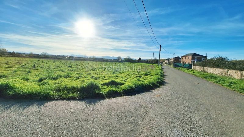 Foto d190f936-7b74-47d9-850f-25a55fb18adb. Casa a Cuatro Vientos Ponferrada