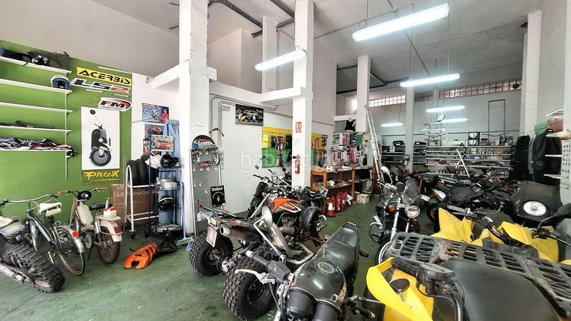 Foto ae538030-35c3-4584-a633-cb0a24ce7326. Local comercial a Flores de Sil - La Placa Ponferrada