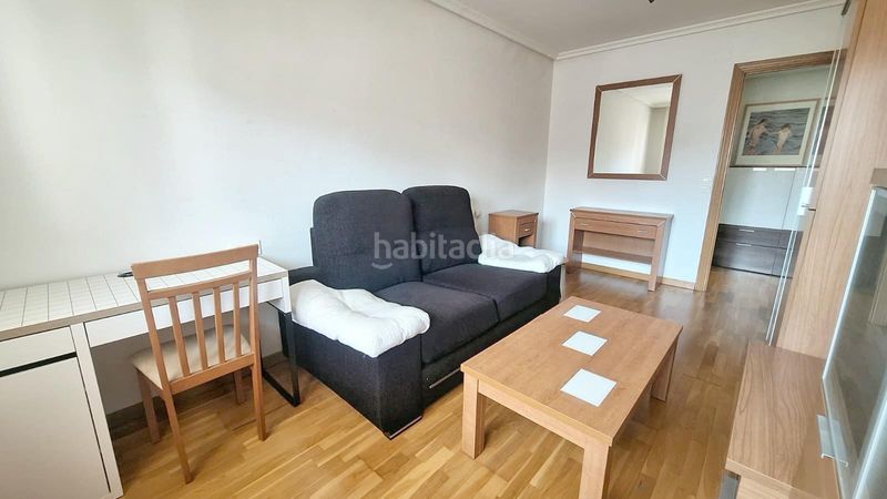 Foto 736908f2-a7ff-4228-8e60-17caad893745. Pis a Centro Ponferrada