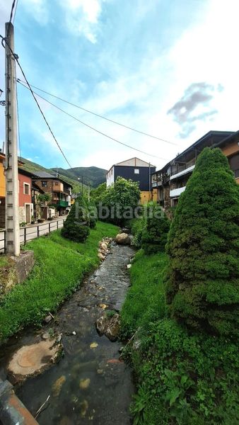 Foto 85e147a1-59b9-4603-8a8a-c775a19414e7. Casa a Área Rural Sur Ponferrada