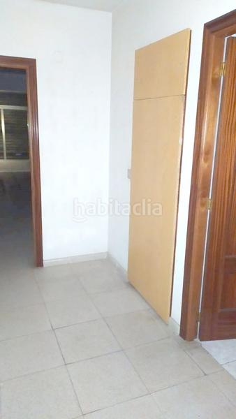 Foto f401d990-aa6f-4f13-9204-68a565d5dc5a. Local comercial a Flores de Sil - La Placa Ponferrada