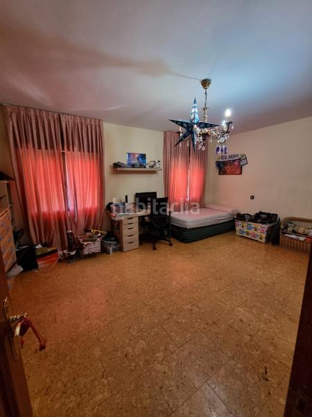 Foto 064eec82-2ef0-48df-b8ad-d3c839f3ed1a. Chalet avec cheminée chauffage parking piscine dans Villaviciosa de Odón