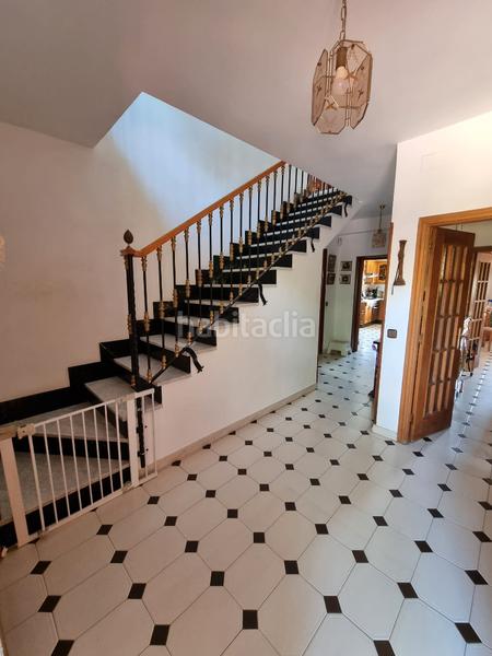 Foto 1921cb40-0a29-4706-96c1-d8aa1d592257. Chalet avec cheminée chauffage parking piscine dans Villaviciosa de Odón