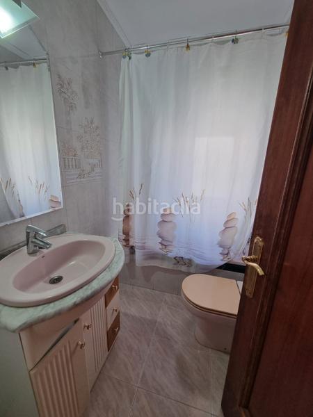 Foto 259b5428-690f-40bd-8a4e-896cd3a10f54. Chalet avec cheminée chauffage parking piscine dans Villaviciosa de Odón