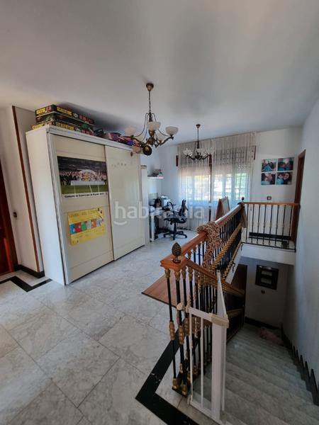 Foto 916dadd1-60bd-4bcd-b26c-288d10a6b0d8. Chalet avec cheminée chauffage parking piscine dans Villaviciosa de Odón