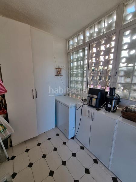 Foto d0322db0-b1af-4e8b-91a5-d4a1f3368988. Chalet avec cheminée chauffage parking piscine dans Villaviciosa de Odón