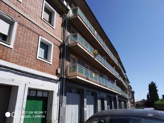 Local Comercial a Calvario 32. Local en venta en cuéllar. calle calvario. 120 m construidos. bo