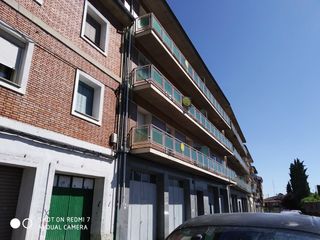 Geschäftsraum in Calle calvario 32. Local en venta en cuéllar. calle calvario. 120 m2 construidos. b