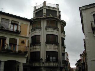 Pis a San pedro 2. Piso en venta en calle san pedro de cuéllar. ref. 1206