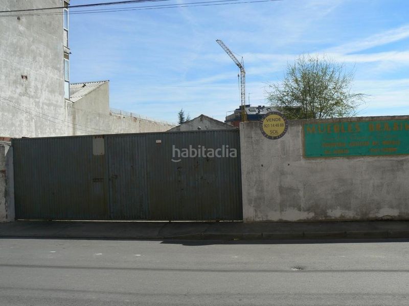 Foto d179c05b-2d9f-4a66-9a30-dd55ea5b6391. Nau industrial a calle brasil 8 a Cuéllar