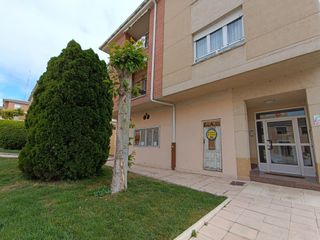 Rent Business premise in Valdihuertos 8. Local en alquiler en cuéllar. ref. 1875