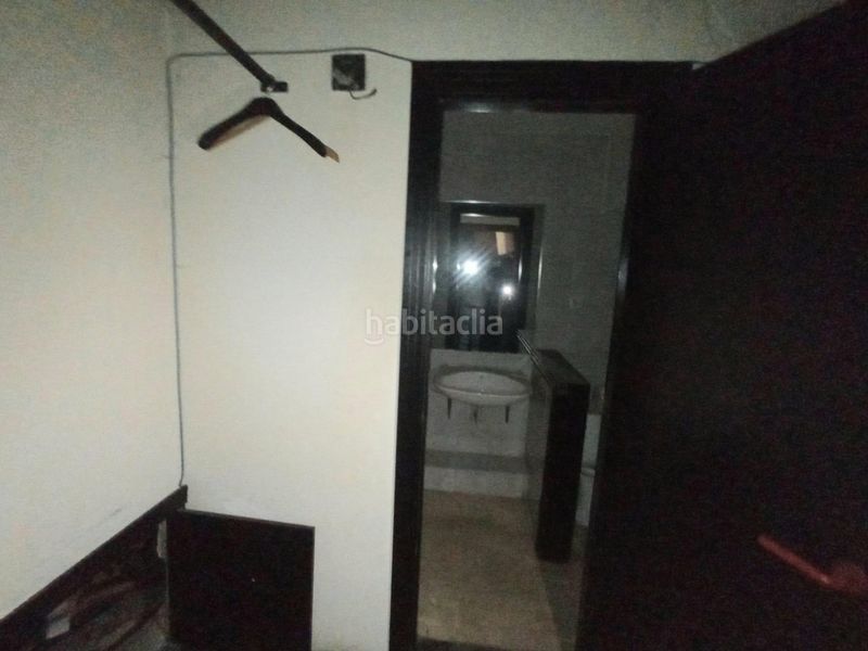 Foto c085ae1b-31de-4e2b-a5b5-debeb8f2c239. Local comercial a calle capitan cortes 3 a Cantalejo