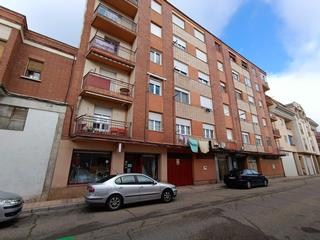 Pis a Primitivo aguad 15. Piso en venta en iscar. 4 planta con ascensor. ref.1921