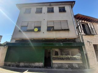 Rent Business premise in Herreros 4. Local en alquiler en cuéllar. céntrico. ref.1934