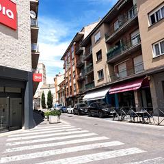 Location Local commercial à Calle chorretones 5. Local céntrico en alquiler en cuéllar. ref.1876