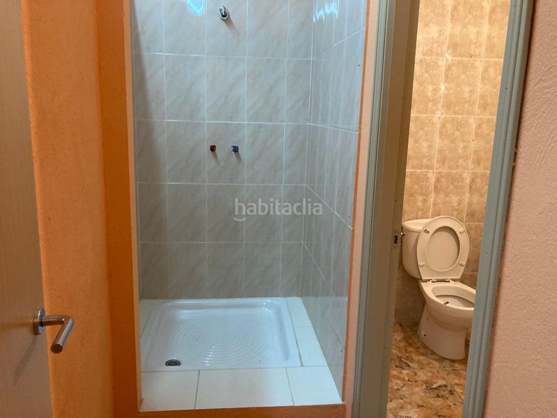 Foto e7ffd9ae-db46-4715-9610-f3a7cc7880f1. Local comercial a calle huertos 29 a Íscar