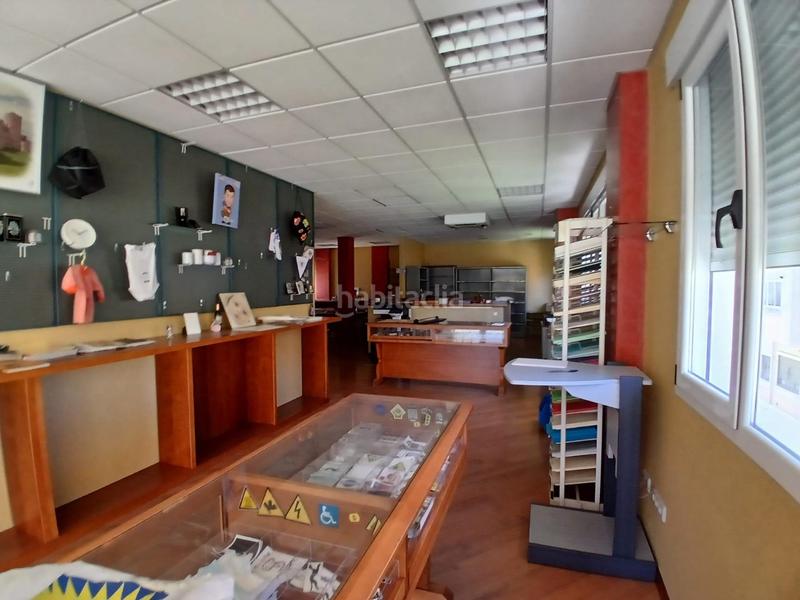 Foto 58c62205-4464-4dce-858e-952ff1264417. Local comercial a valdihuertos 12 a Cuéllar